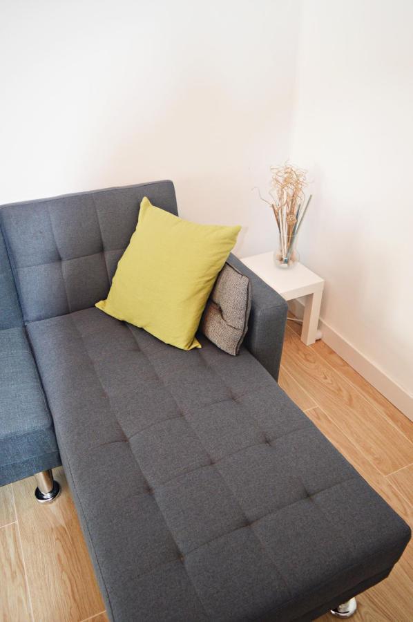 Apartamento En Centro De Ferrol Luaran gambar